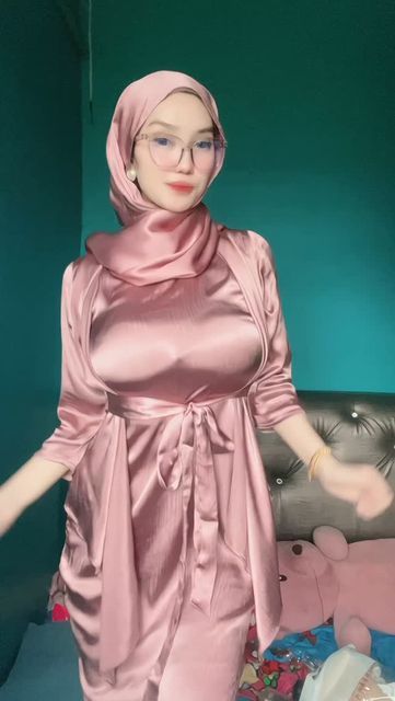 Indonesia Viral Flora Wiwik Hijab di Balkon Apart Top Global Abg 2025