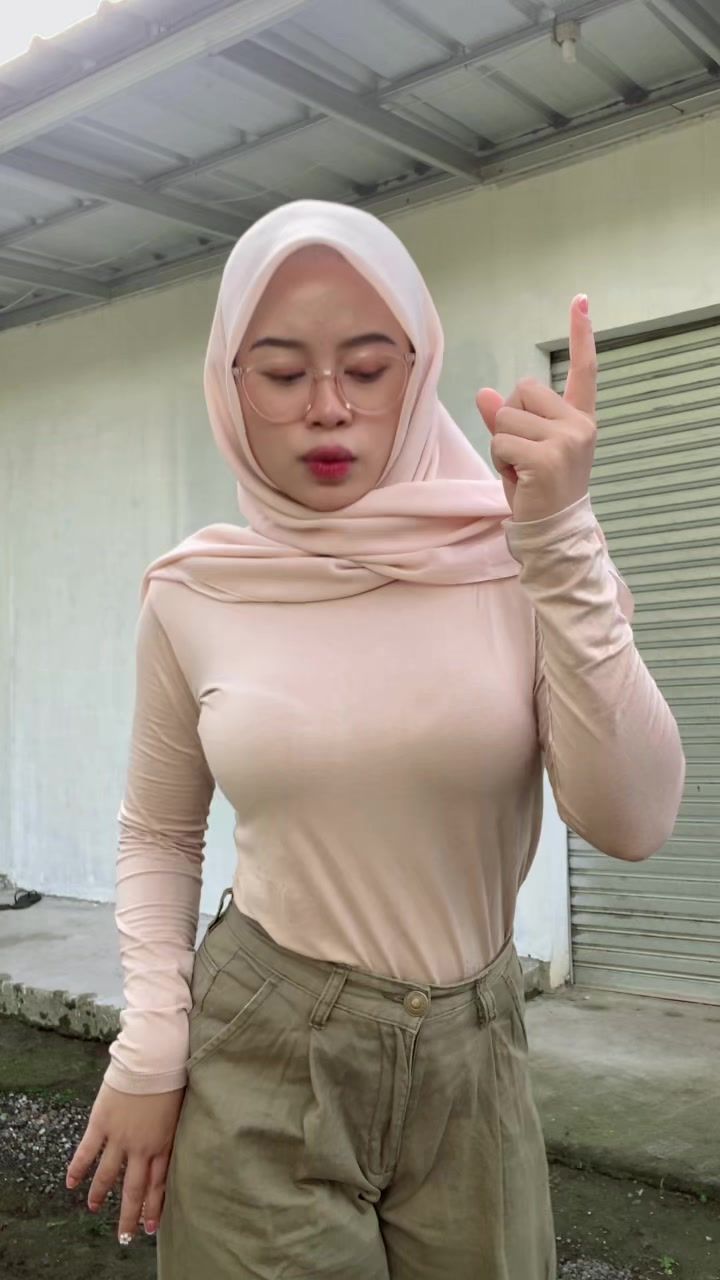 10 Abg Viral Wiwik ABG Viral 2025 Anjay Hijab Kebaya hitam