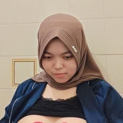 10 Viral Indonesia Wiwik 2025 Anjay Hijab Kebaya